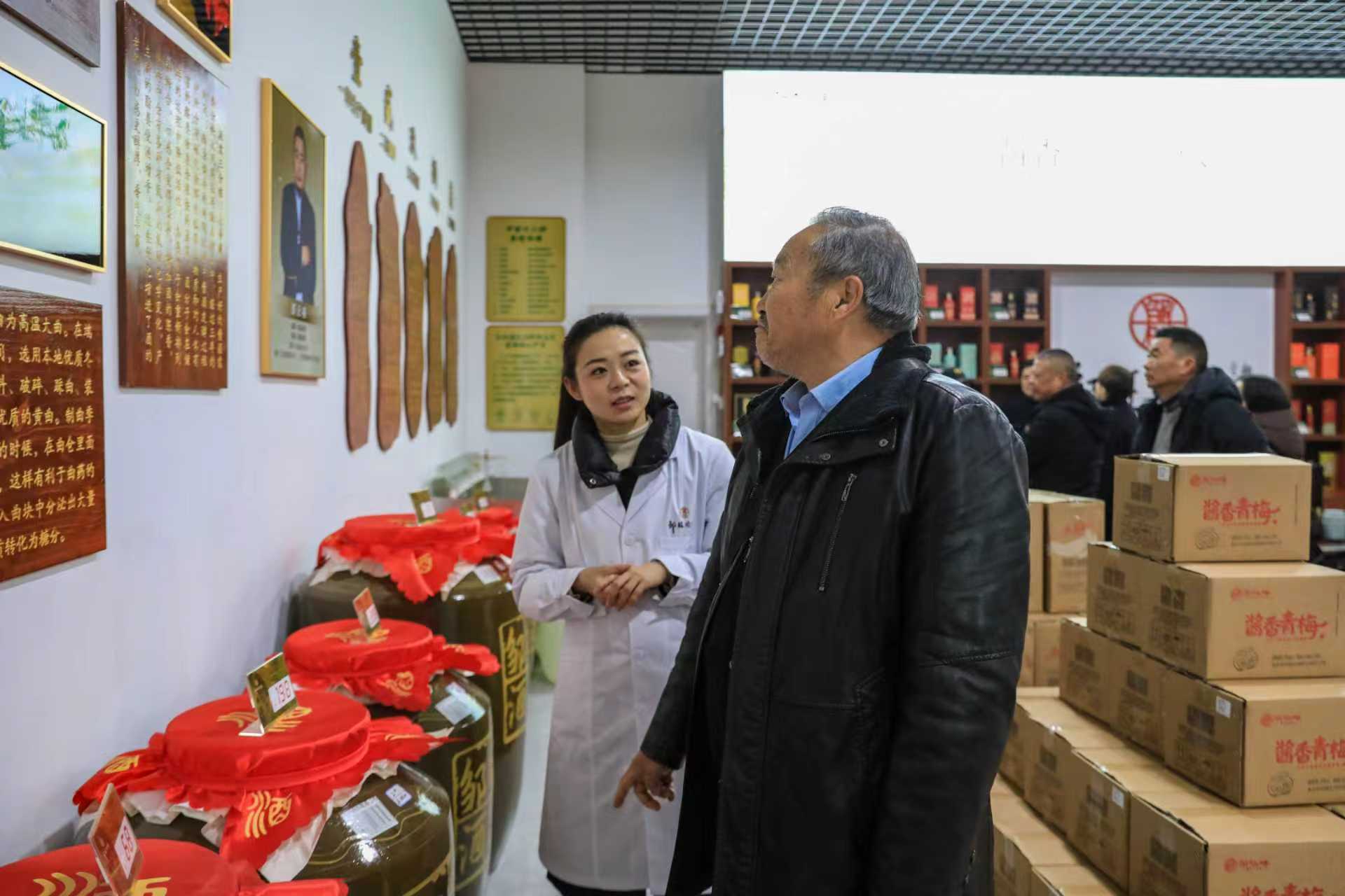 4bba47fbbd587cbcfb8572c765cfbc15